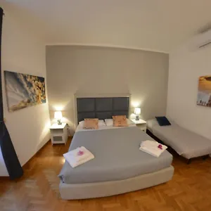 https://charme-de-rome-vatican-apartment.it-romehotels.com