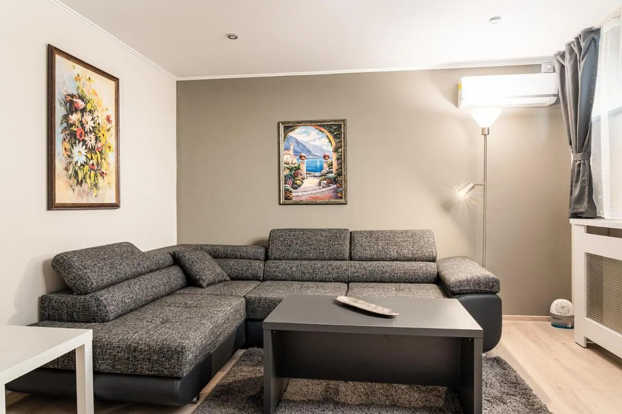 Casa 86 Apartment Bucureşti